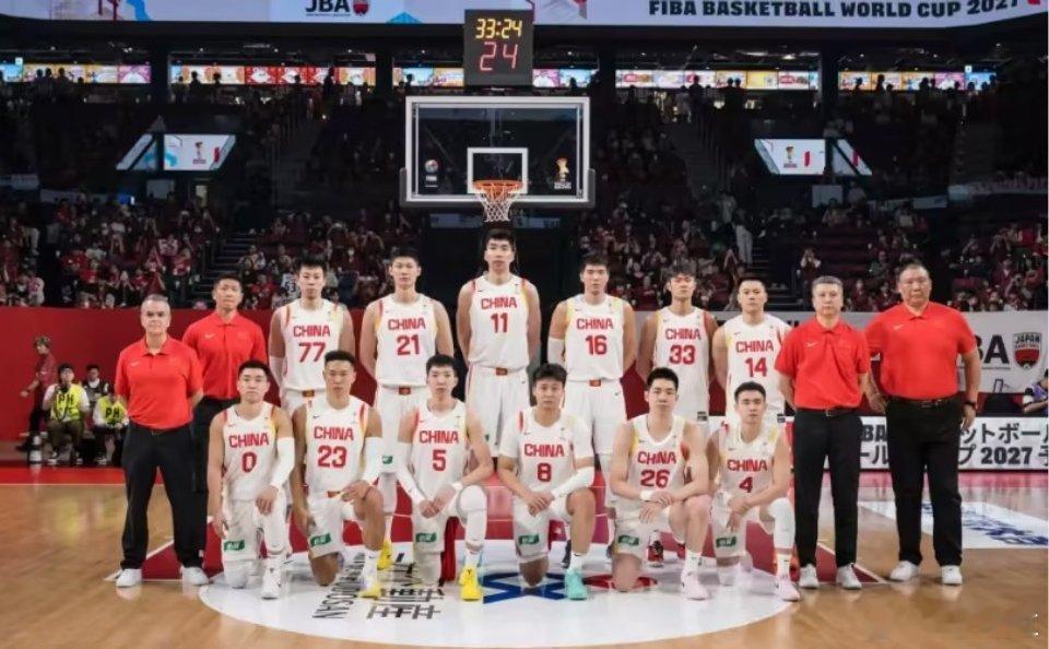 男篮世预赛亚大区中国男篮客场87-80逆转击败日本，送给对手本次赛事首败并止住自