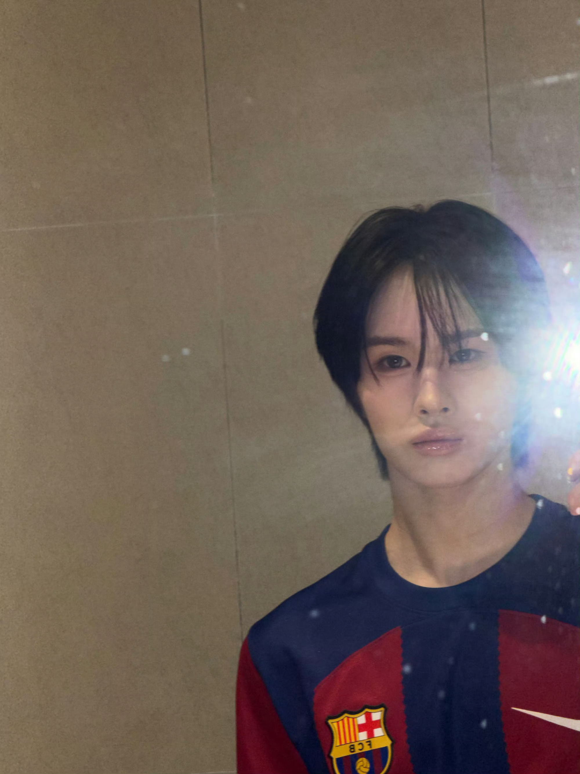 好想知道眼妆咋画的我需要严肃学习 