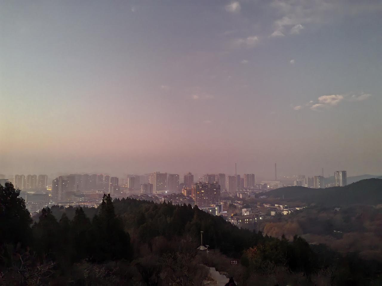 20251207（二十四节气之大雪），淮北相山公园。