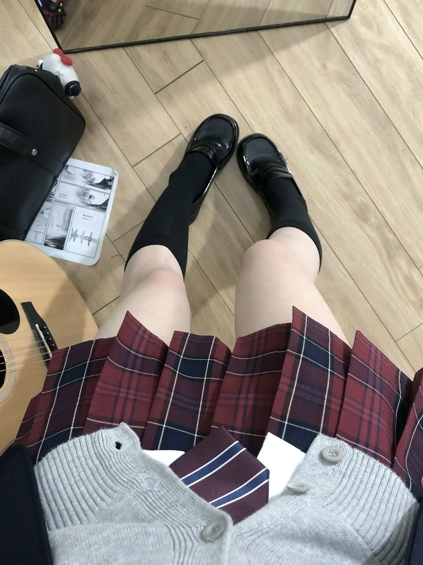 红格是看不腻的。