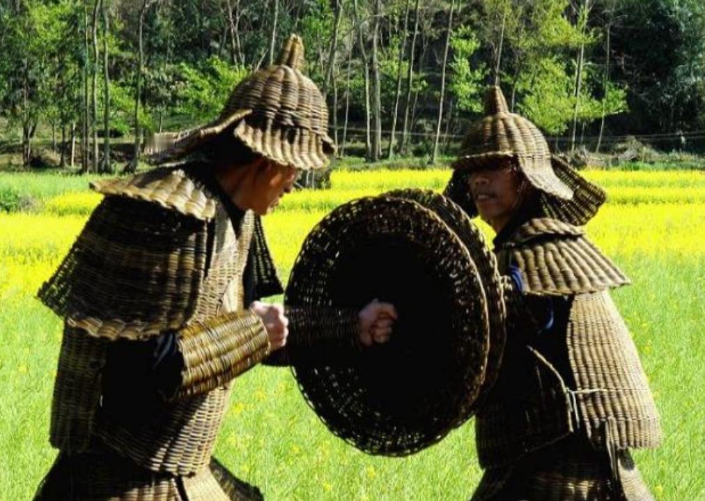 诸葛亮七擒孟获的故事都知道。但很少有人追问：那支让诸葛亮自己都仰天长叹"必损阳寿
