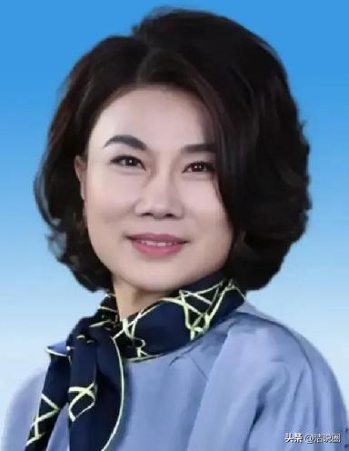 2015年，魏银仓用手段把董明珠耍得团团转，并成功骗取26亿，之后又麻利地逃往美