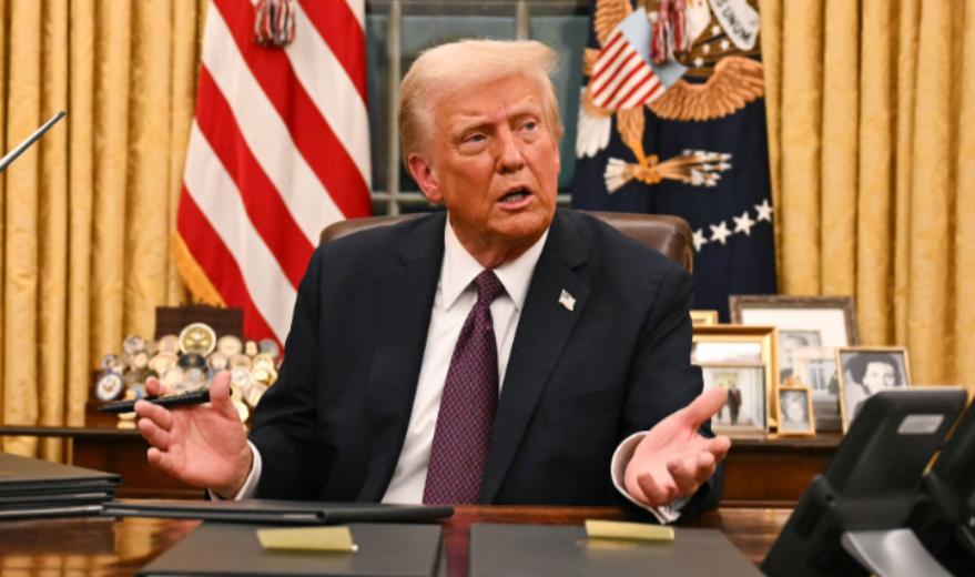 中国一纸禁令，直接把特朗普的“无本万利”变成了“亿万负债”！

特朗普以为控制了