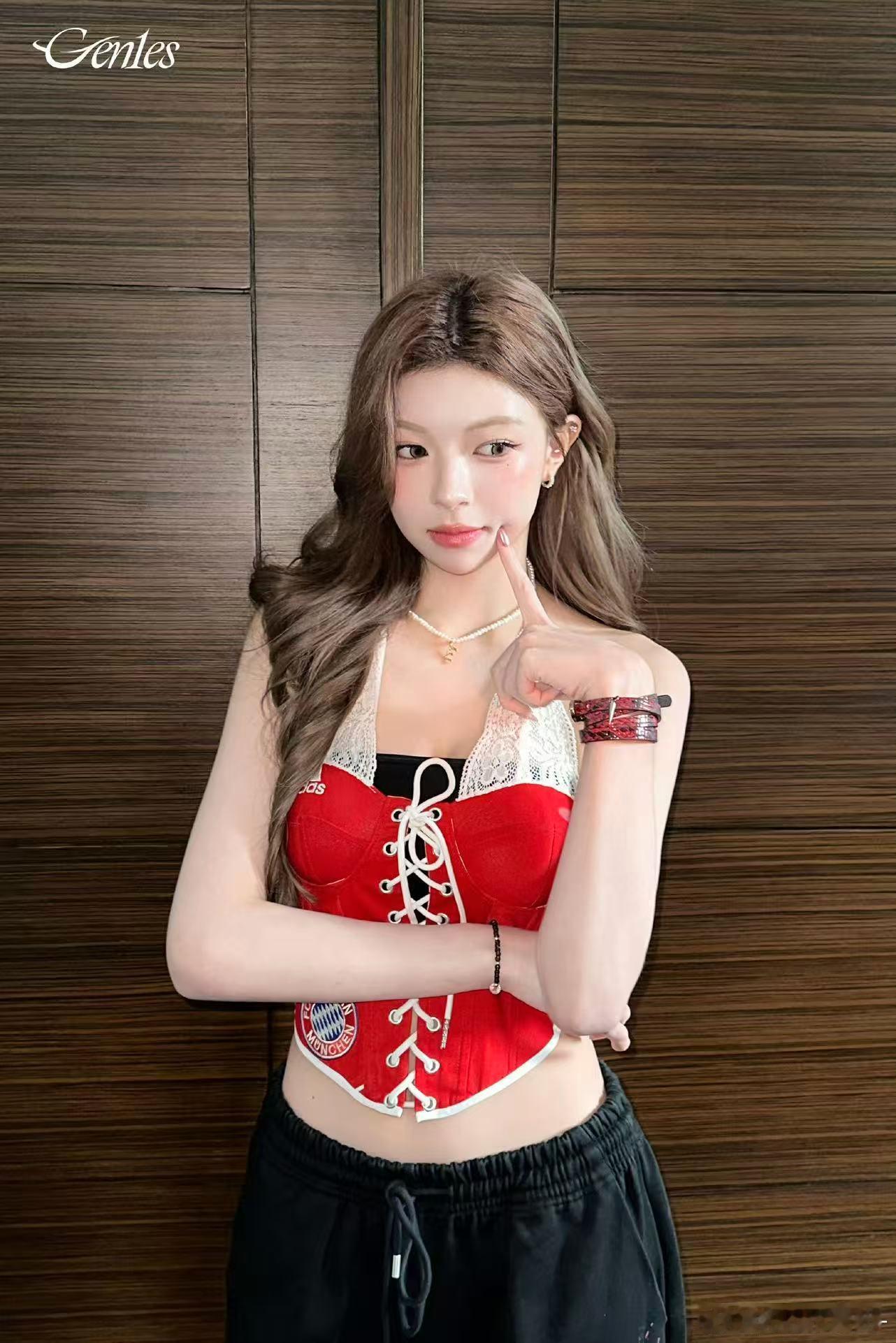 精灵少女官宣解散  限定团旅程虽落幕，但九妮每个人的光芒永不熄灭🌟 并肩的美好