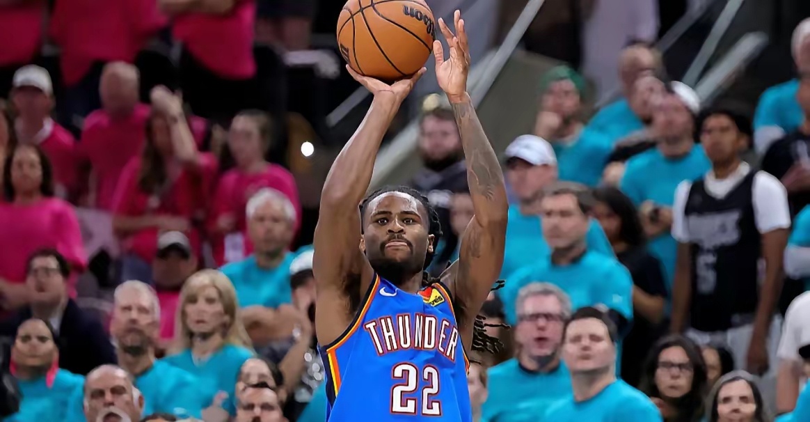 NBA新赛季伤病潮NBA开赛仅仅两周就又迎来了伤病潮，特别是今天出现了大量的伤病