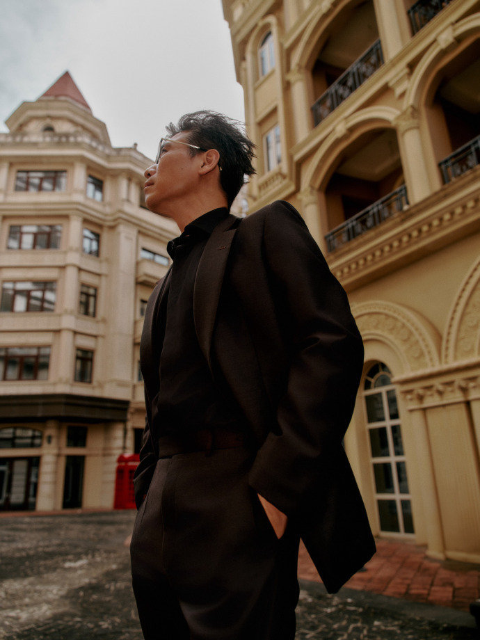 李乃文一个坏消息一个好消息 李乃文先放“坏消息”：官宣退出娱乐圈去种地，勾起众人