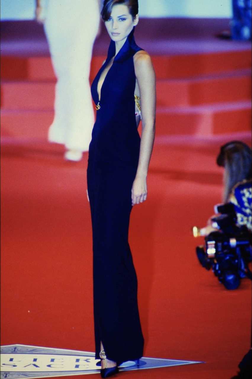 【来自投稿】上世纪的范思哲高定 