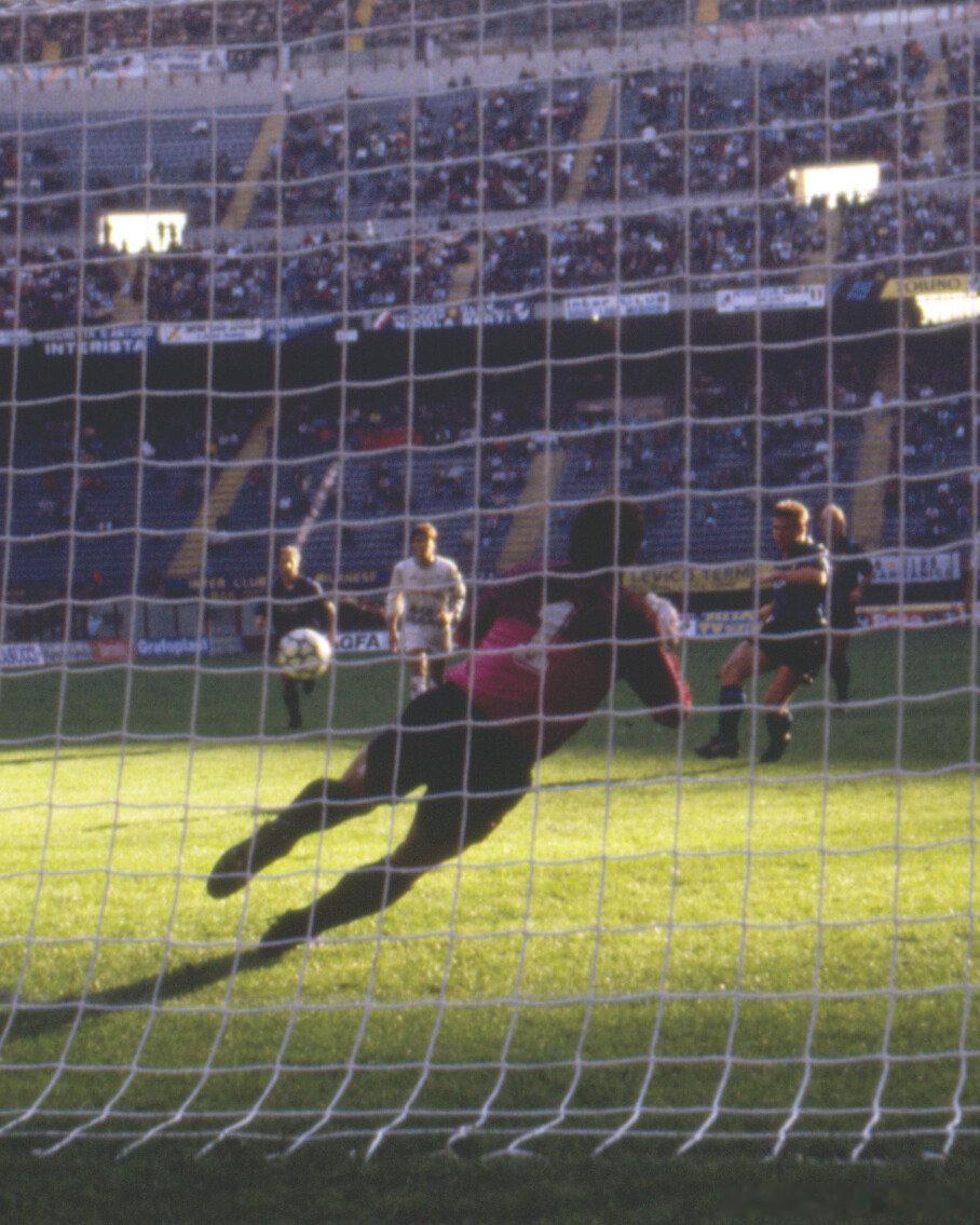 12916天之前🔙🖤💙ForzaInter 国际米兰vs比萨国际米兰  c