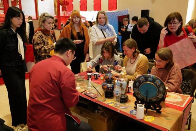 2026“欢乐春节”在莫斯科盛大启幕，中俄共绘人文交流新画卷