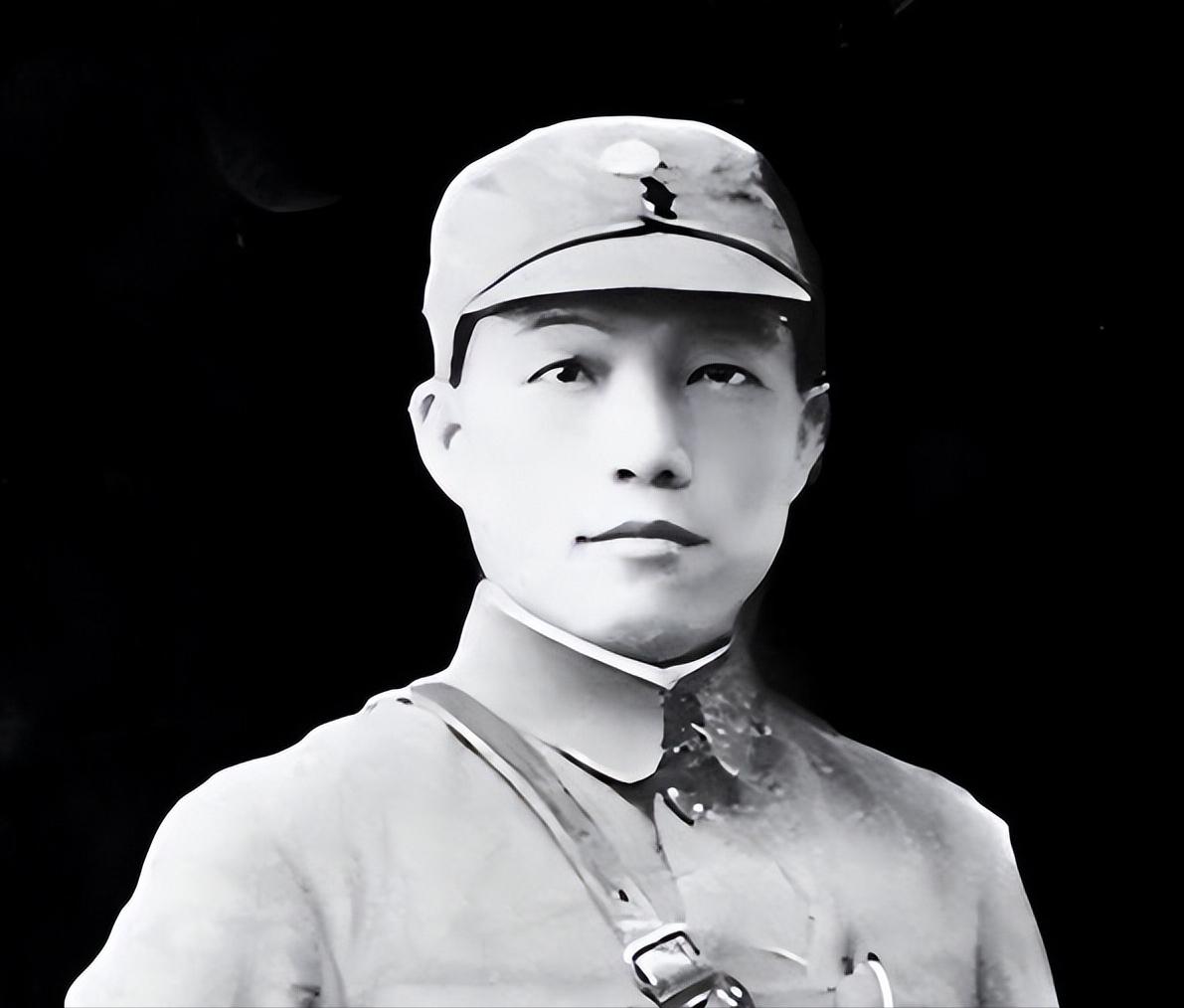 [微风]1951年2月5日，血战长沙的李玉堂被枪杀于台北碧潭刑场。临死前，蒋介石