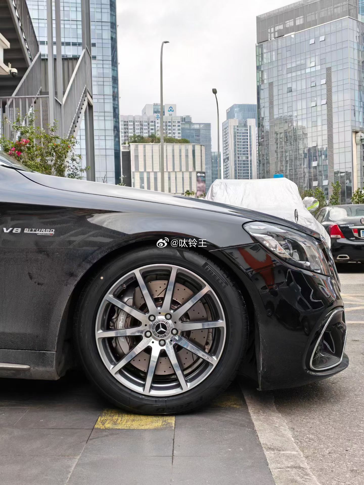 奔驰S 升级原厂S63 锻造19寸倍耐力255-285 上车完工 