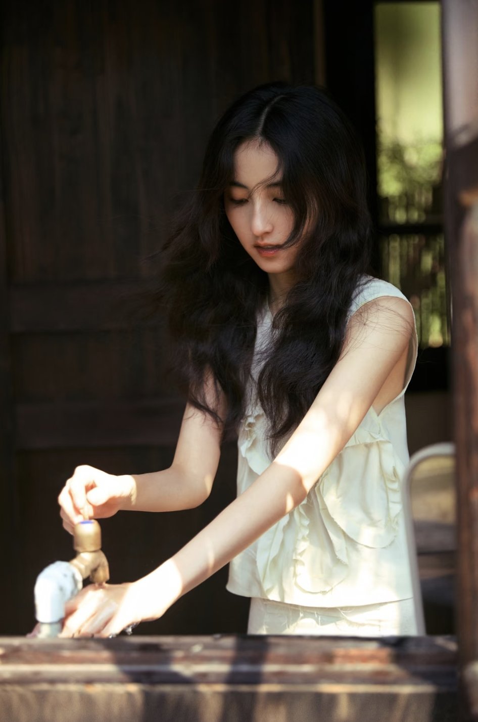 张子枫《向往的生活》美照，这个风格太美了～ ​​​