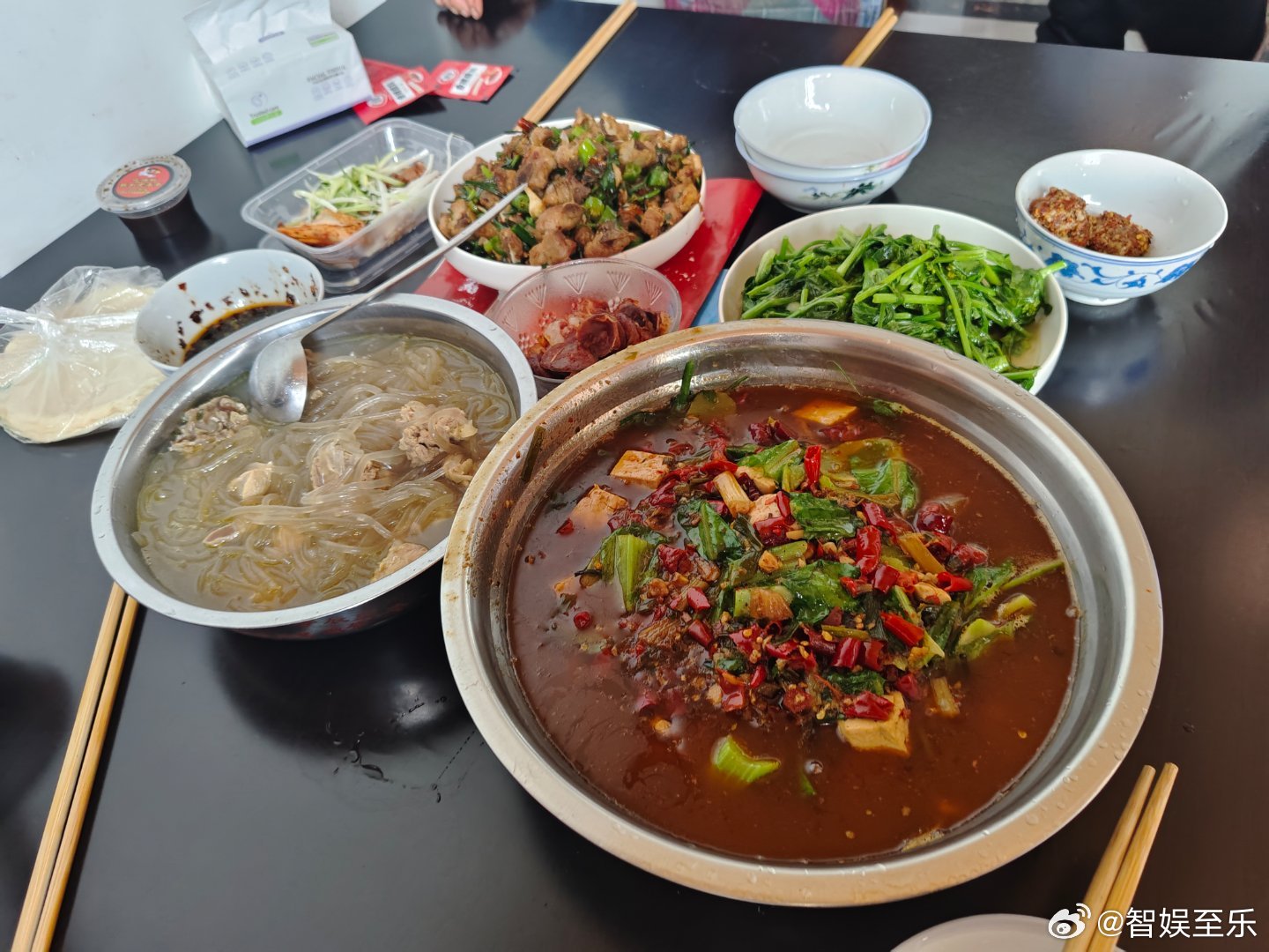 《第一顿减肥餐》说过很多次玩做减法，缺一直贪婪做加法。年龄放纵，烦恼膨胀，激情消