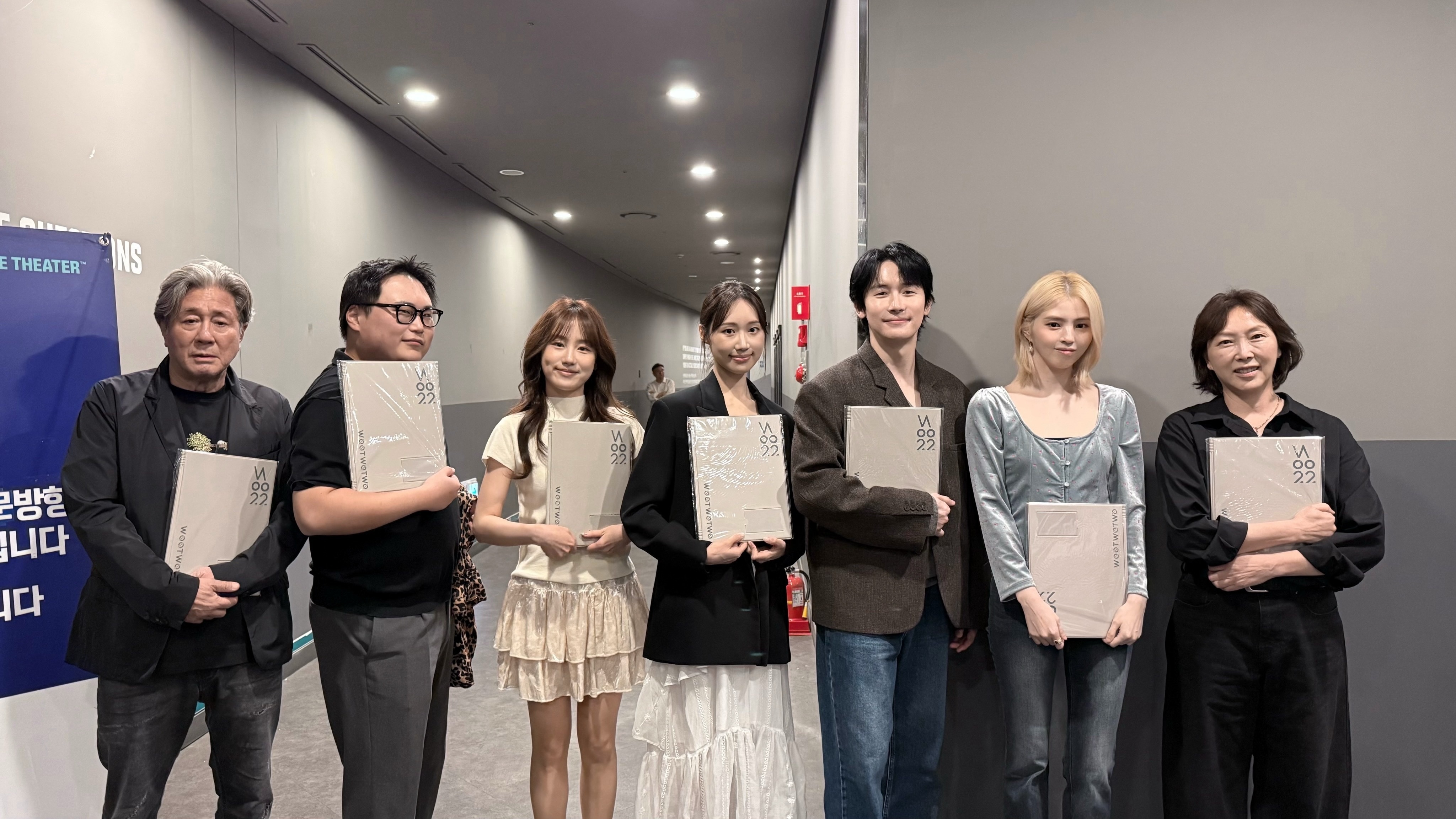 韩素希 🥳韩素希电影实习生 260912  电影实习生路演🎬怀着想在上映前就