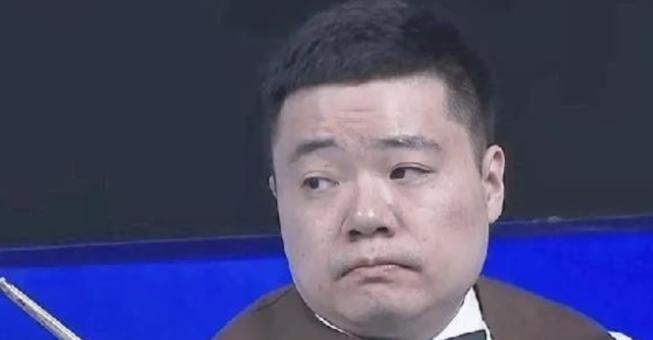 丁俊晖身家过亿，生日只吃百元家常菜，他在想什么？
我刷到丁俊晖生日那天的视频，三