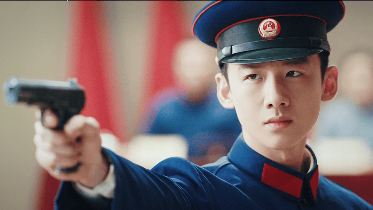 #白敬亭汪新V榜破9#喜欢汪新。姚玉玲低血糖，他能拿出一大盒大白兔奶糖给她；她需