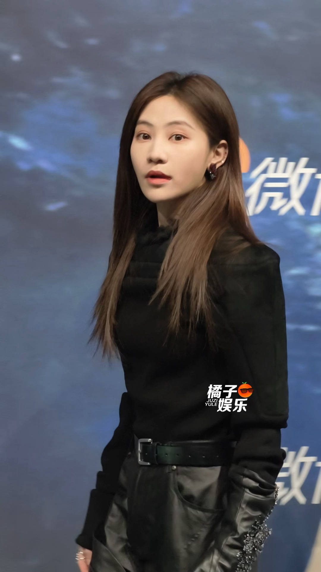 听到🍊在叫她眼睛亮亮的一琦！袁一琦听到我叫她的反应 我拍的星现场