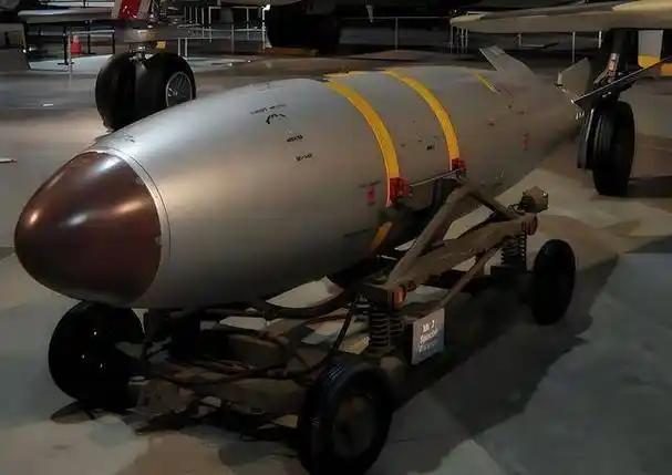 不首先使用核武器、不开第一枪是国家的既定方针，也是大国智慧，不是一般人能理解的，