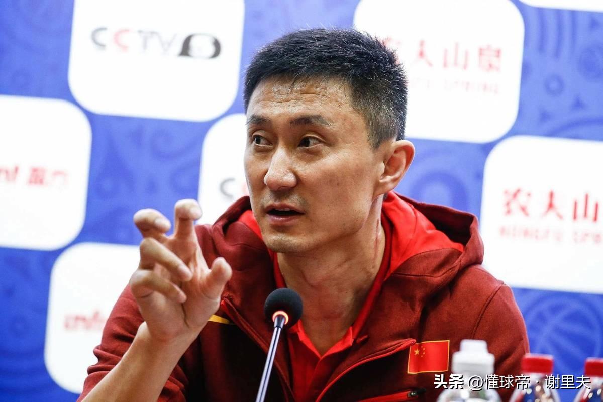 杜锋带队四战日本没输过！男篮集训两个月，郭士强家门口失利，输球引发3点连锁反应，