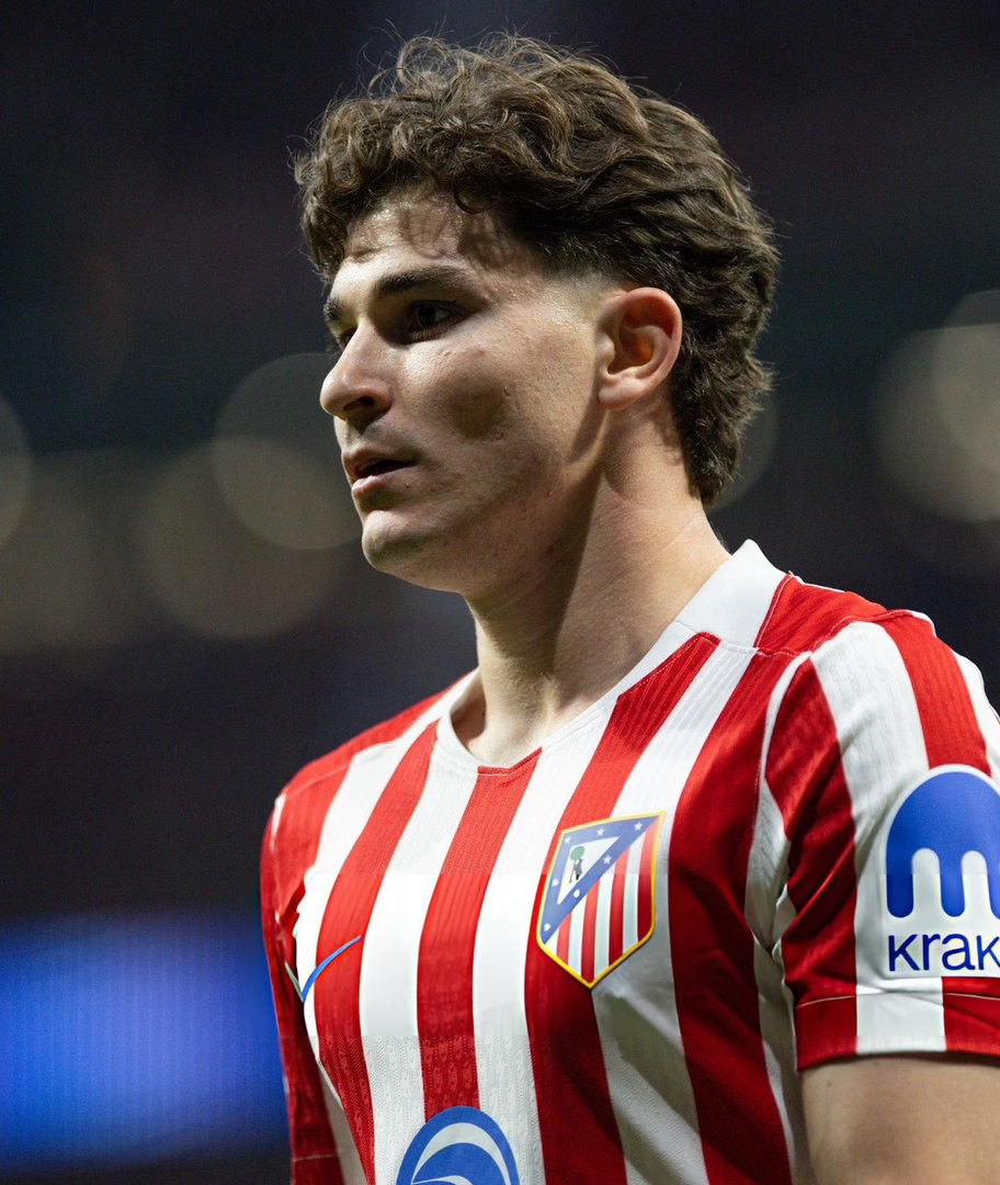 🇦🇷✨ 阿尔瓦雷斯在本赛季欧冠联赛中创造了32次机会，在创造机会榜上并列第二