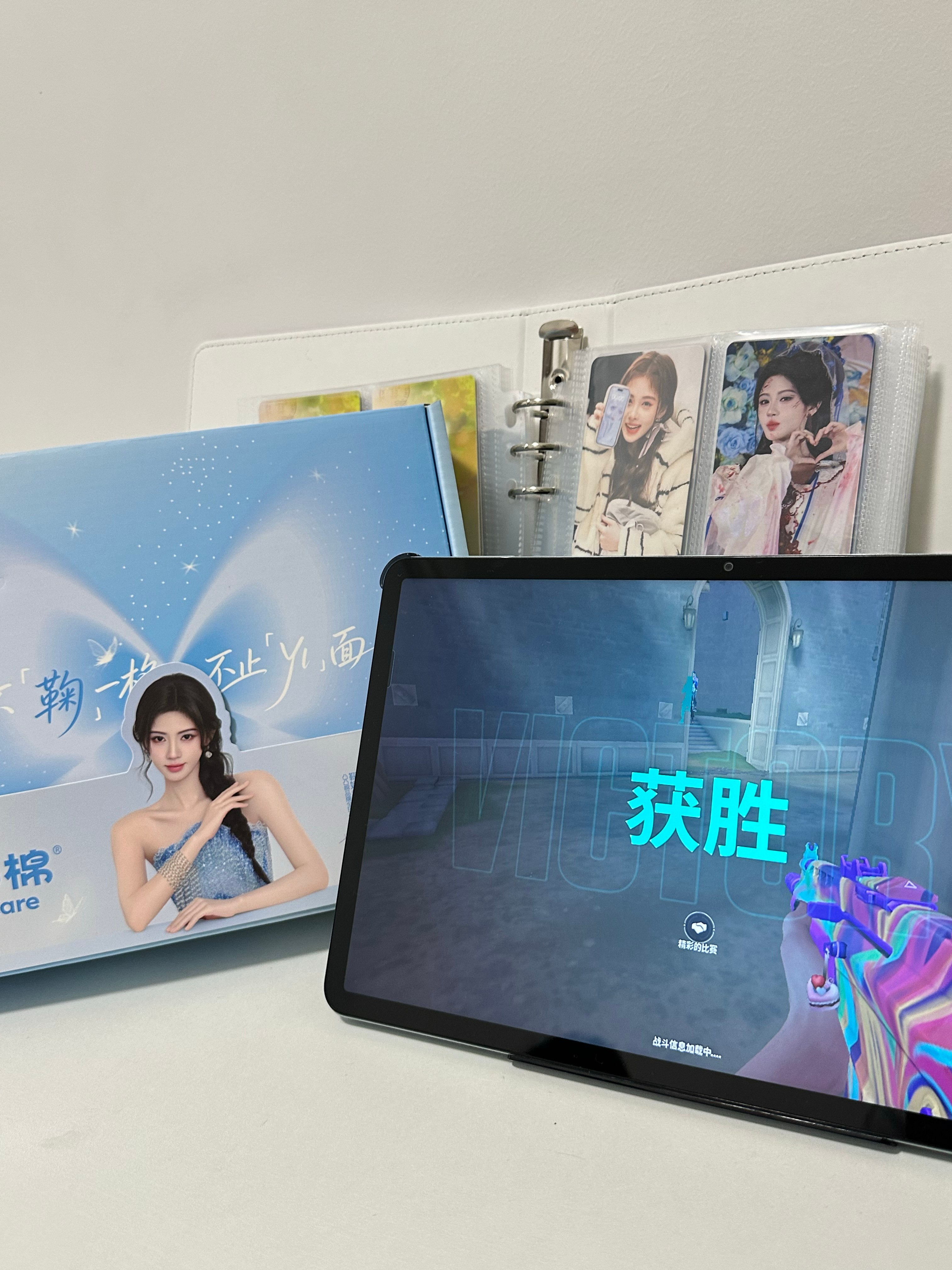 我发誓成为无畏契约的天才少女 挡在残血的你身前1打5然后淡定的开麦说句 别怕 有