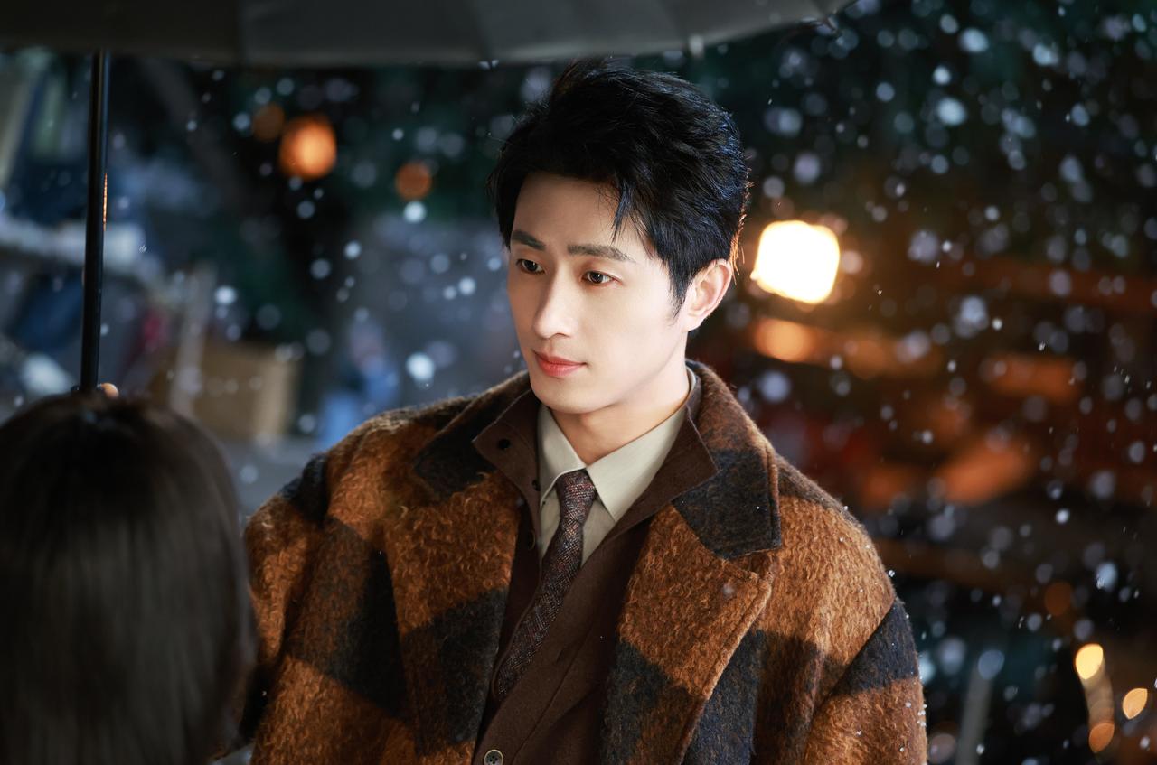 初春略带寒气的日子里，这杯红糖姜汁，暖暖的～ 

《红糖姜汁》以温柔治愈的叙事，