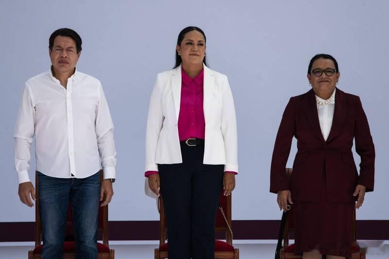 墨西哥教育部长证实两名亲属遭枪杀，警方追捕中击毙3名嫌犯海外新鲜事 墨西哥西部科