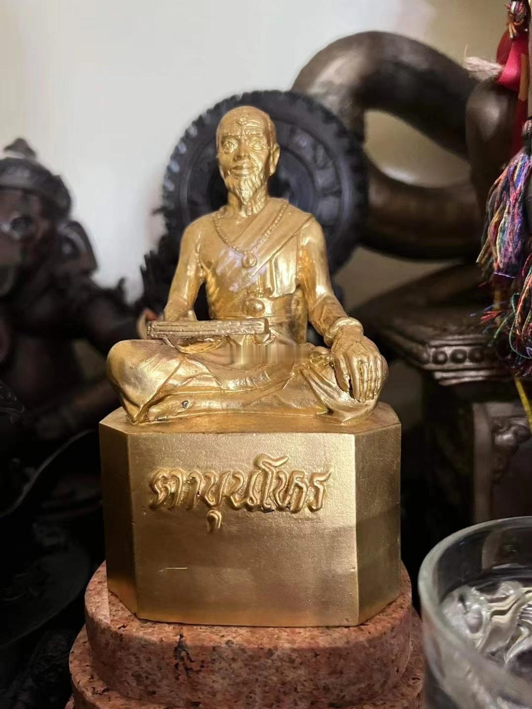 泽度金坛上必备“打坤浑”军师，也是天父泽度金的老师，现在真的太难找了