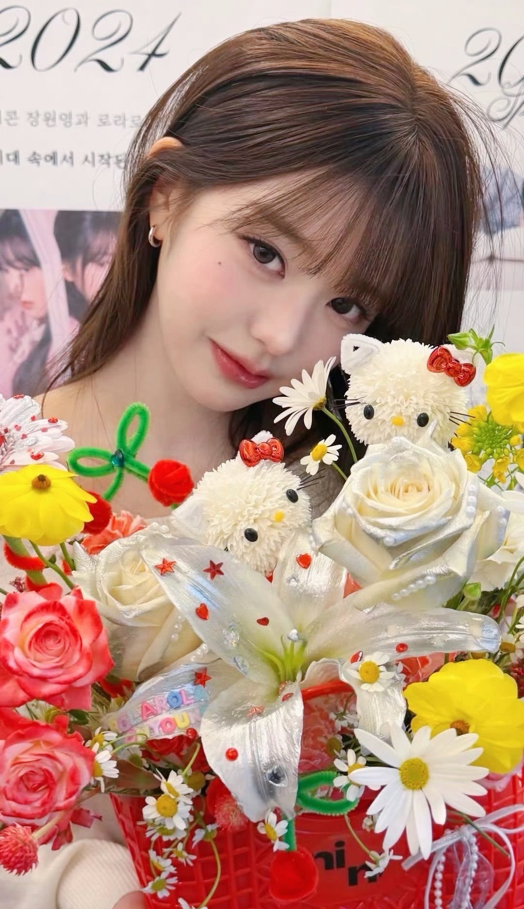 张元英bangbang直拍 【张元英】自从用这张当屏保之后感觉不止心情，连运气都