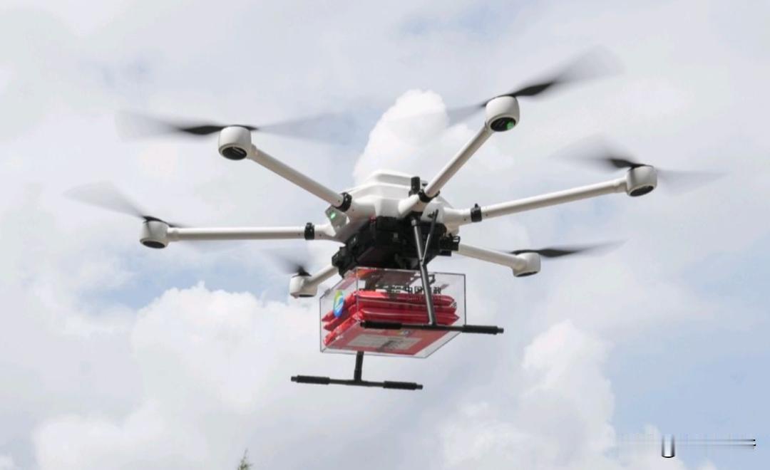 真新鲜！无人机配送高考录取通知书。根据报道，7月15日，全国首单无人机配送高考录