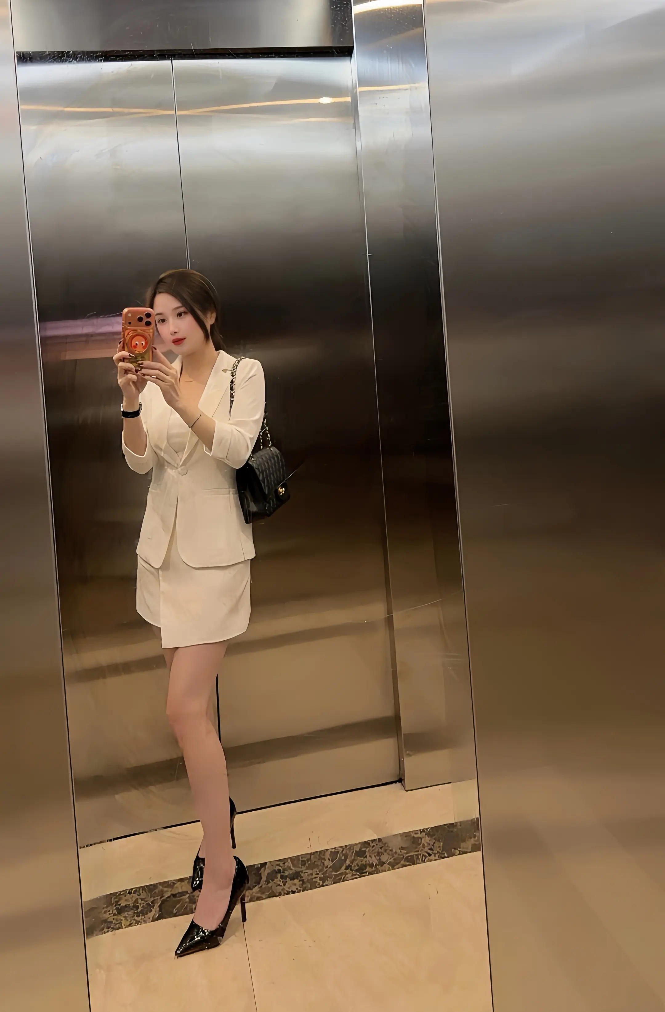 我悟了，高跟鞋真的能让人兴奋～