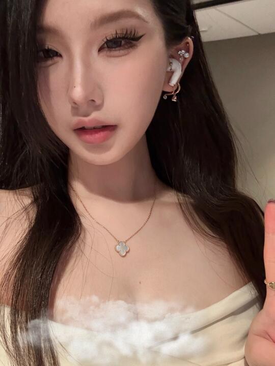 一起来看看我的10个耳洞吧 （超全养护版