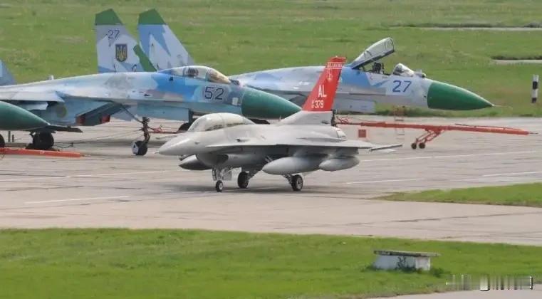 俄博主曝俄军苏-35击落乌军F-16“美制神话碎了一地，苏-35用R-37M在5
