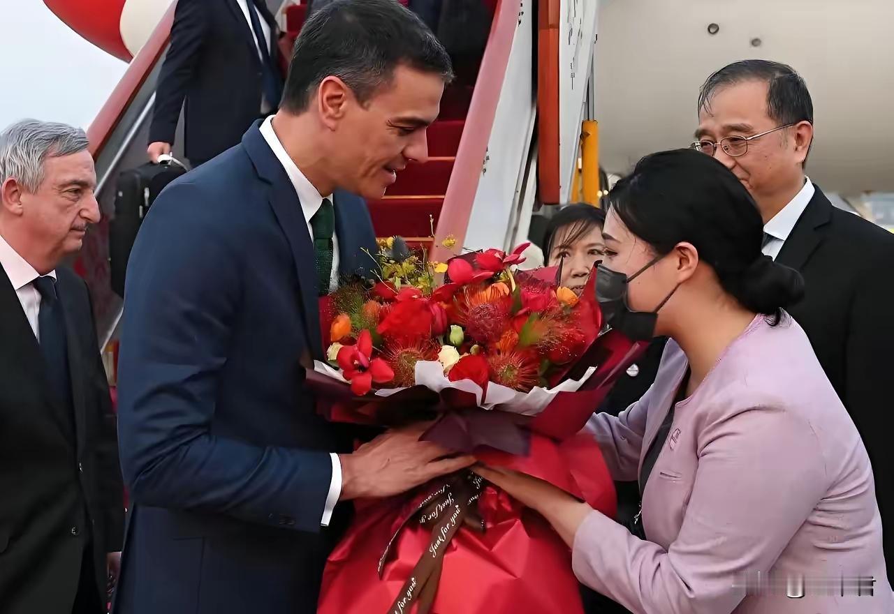 欧洲清流桑切斯抵京！有风骨更有魅力，敢对霸权说不
 
​西班牙首相桑切斯，今天（