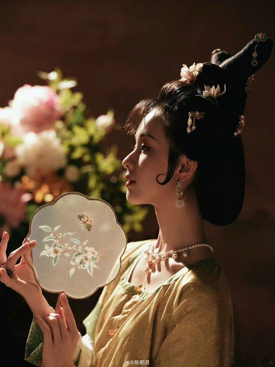 红楼梦化妆师给陈都灵做的妆造87版红楼梦化妆师给陈都灵做的妆造87版红楼梦化妆师