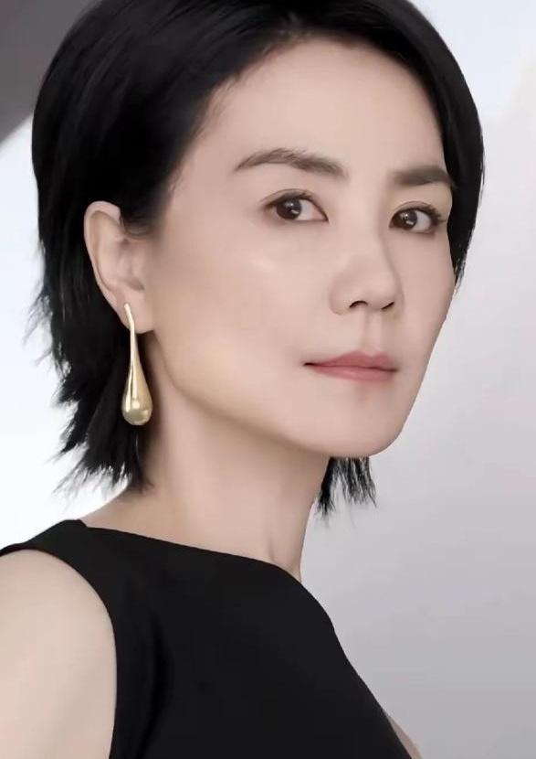 认识十几年，喝了无数顿大酒，廖凡凭啥能在王菲的局里待得舒舒服服还不招人烦？其实啊