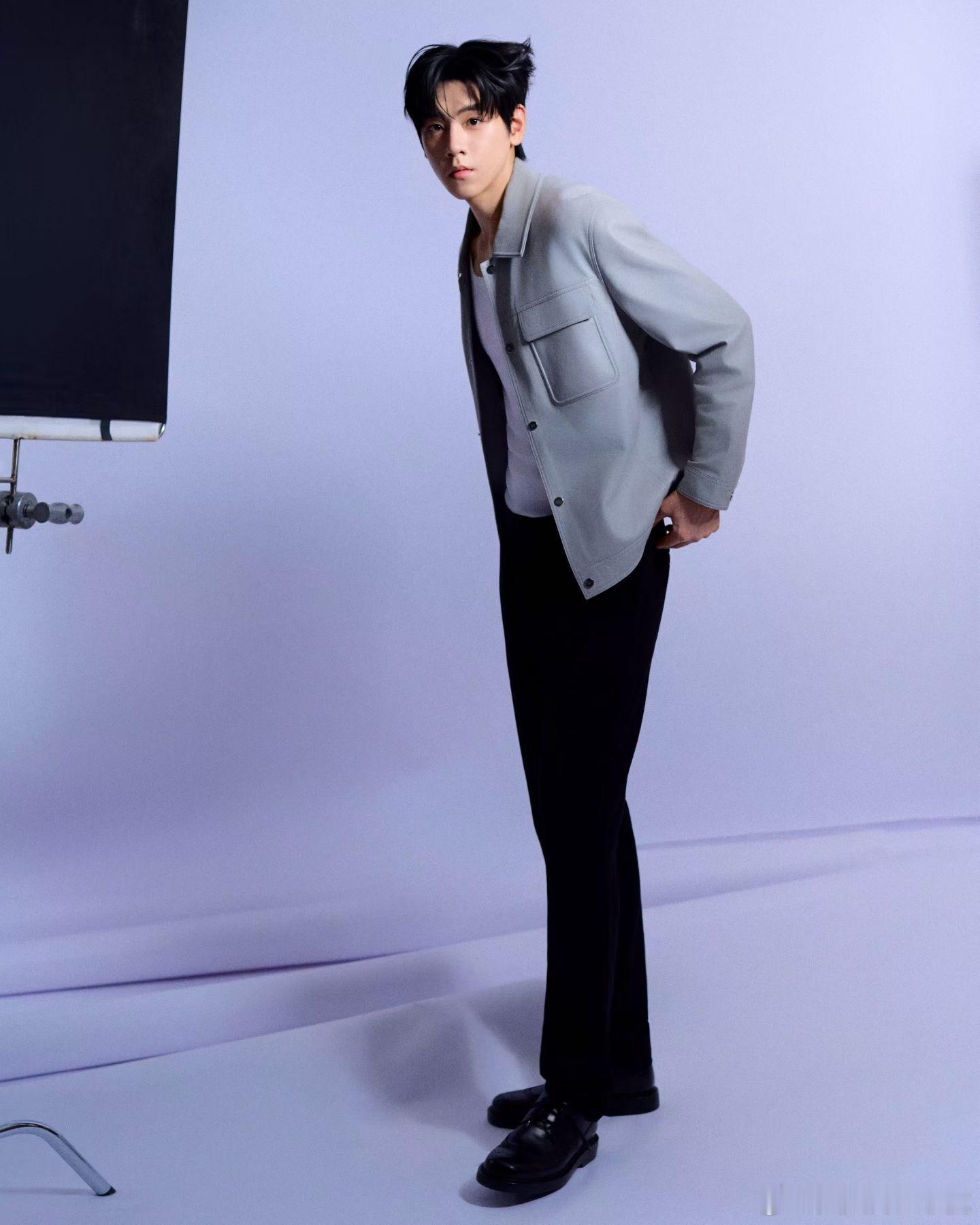 夏浩然 ✖️ 华为HUAWEI    不被限定✨无畏向前  携手华为Mate80