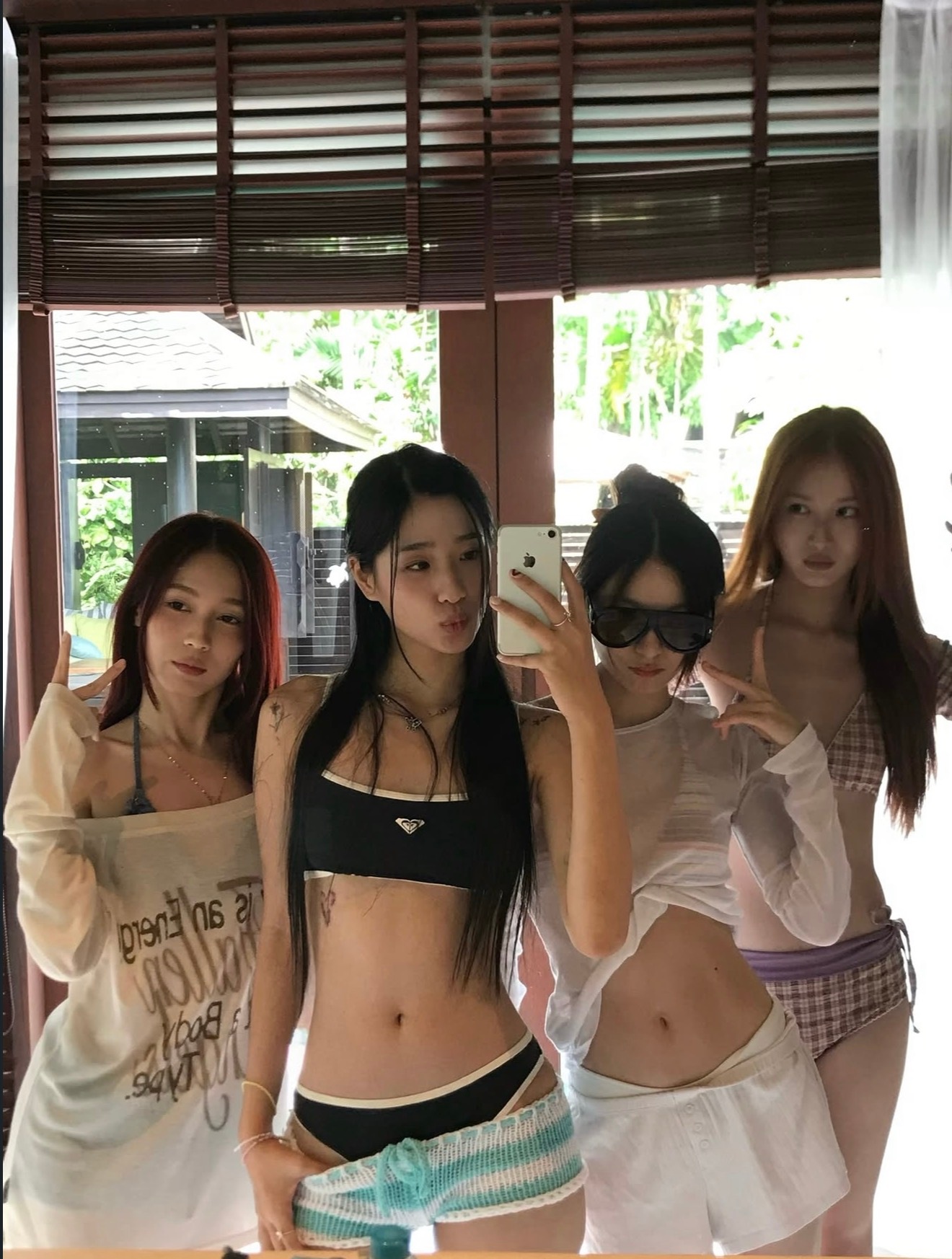 你这后面咋有个鬼呢 