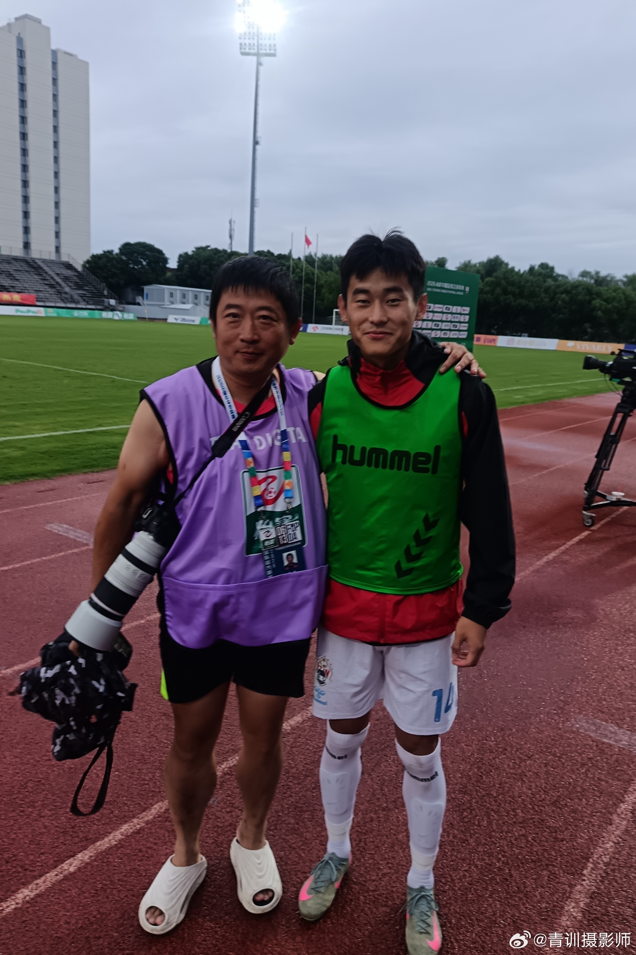 今日份，和兄弟合照 