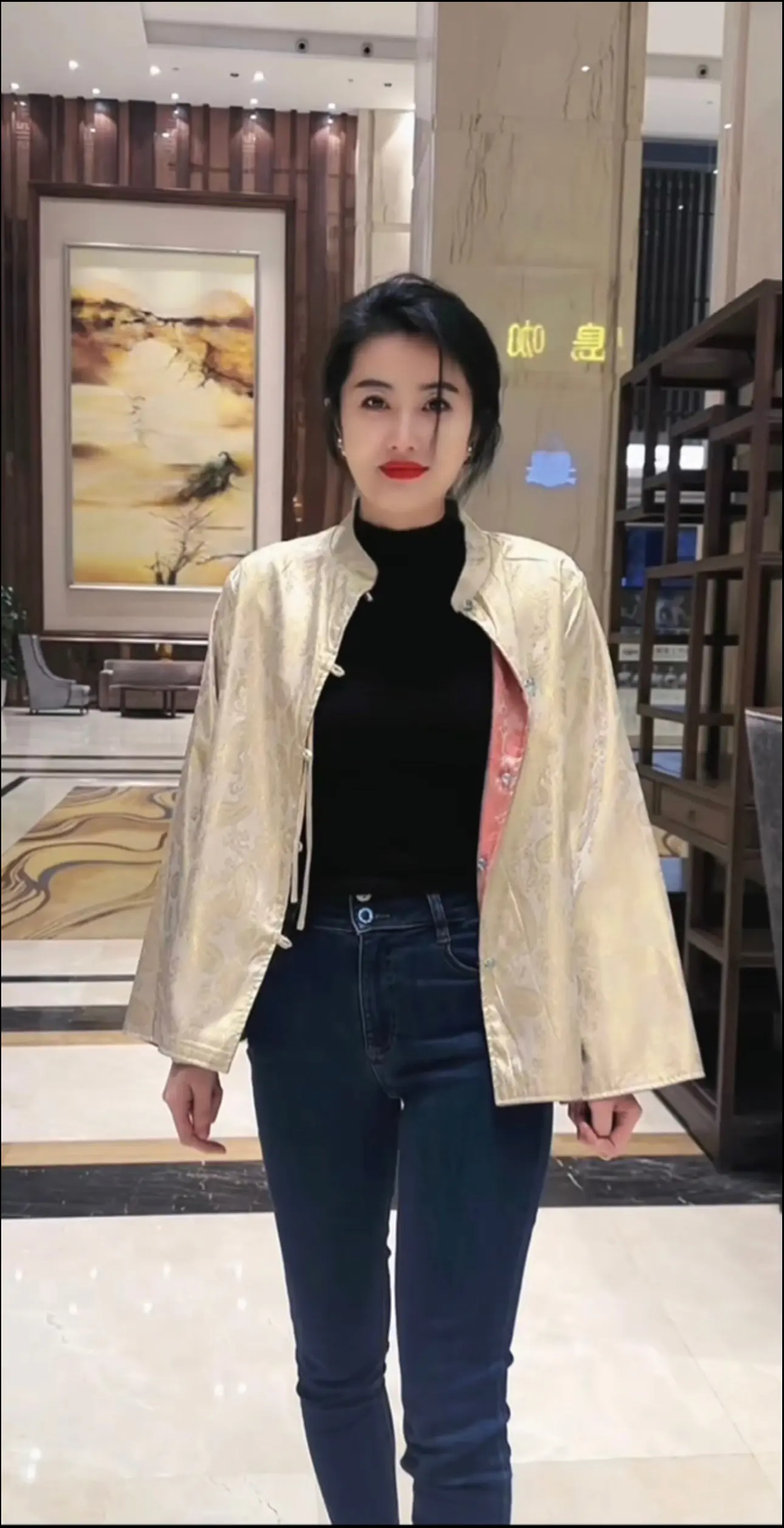 人都会疲惫，会黯淡，但也会因为某个瞬间 重新爱上生活.