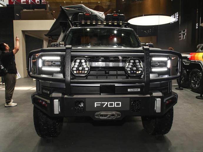 纵横F700开启预售，预售36.49万元起。 