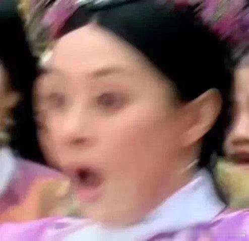 中国女人链接要到春晚同款了  论中国女人对时尚的热爱，从 2025 央视蛇年春晚