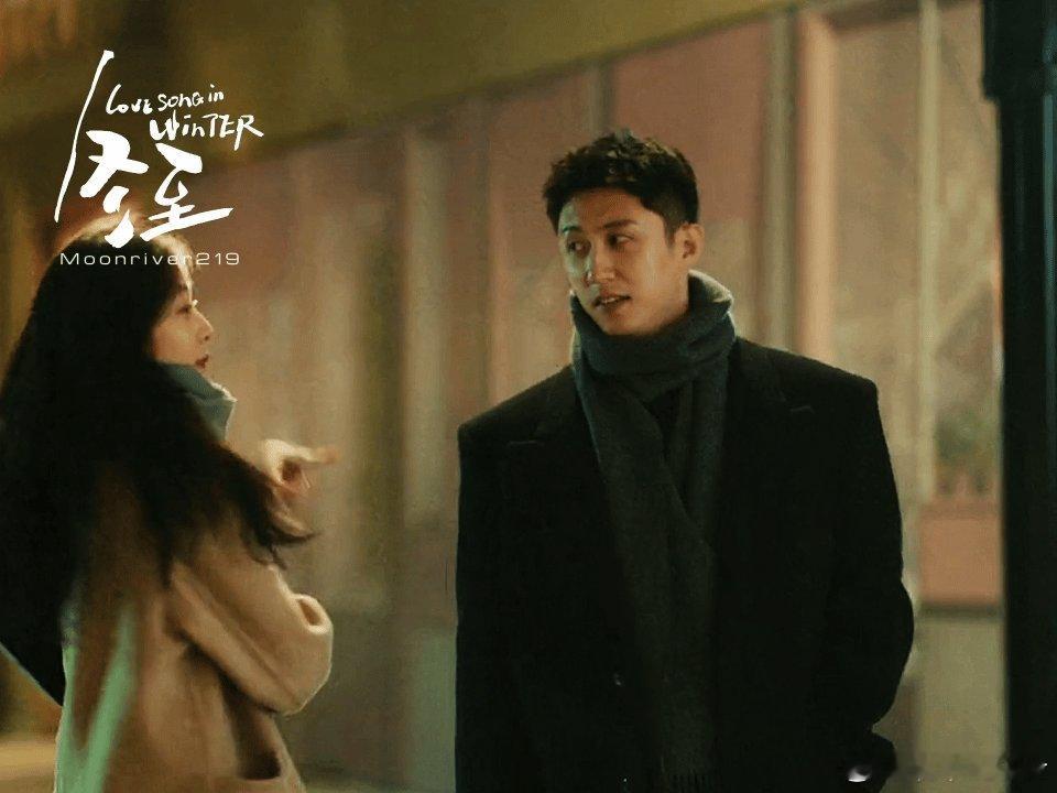 今年的冬日男友轮到黄景瑜了  江成屹的温柔和勇敢，就像冬日里的阳光和火炉，让人倍