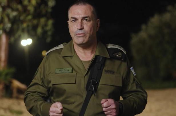 美以现在面临的麻烦不是说波斯人的导弹有多少，而是说，这两个所谓的军事大国，已经陷