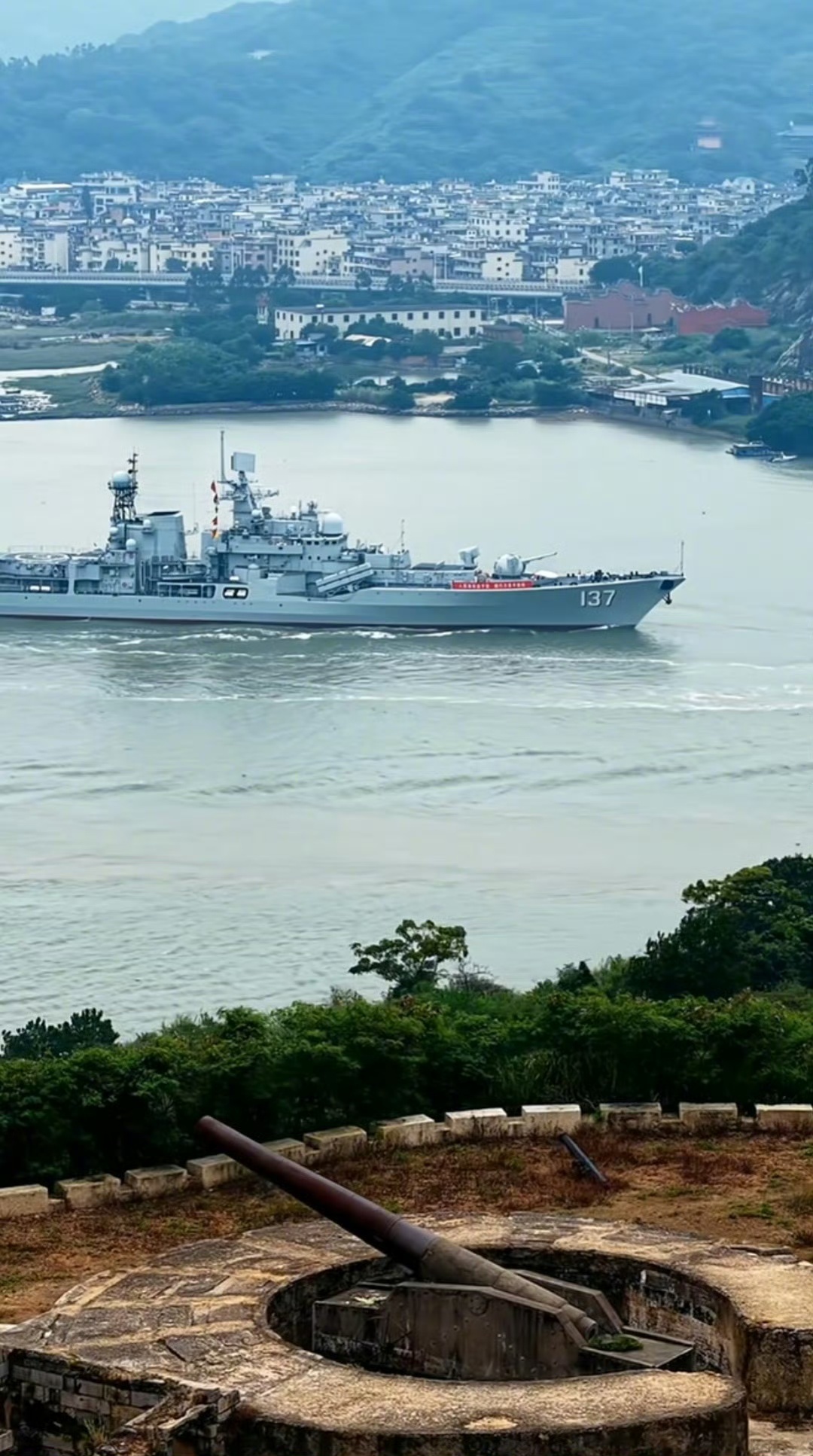海洋强国路[超话] 福州舰回家啦！ ​​​