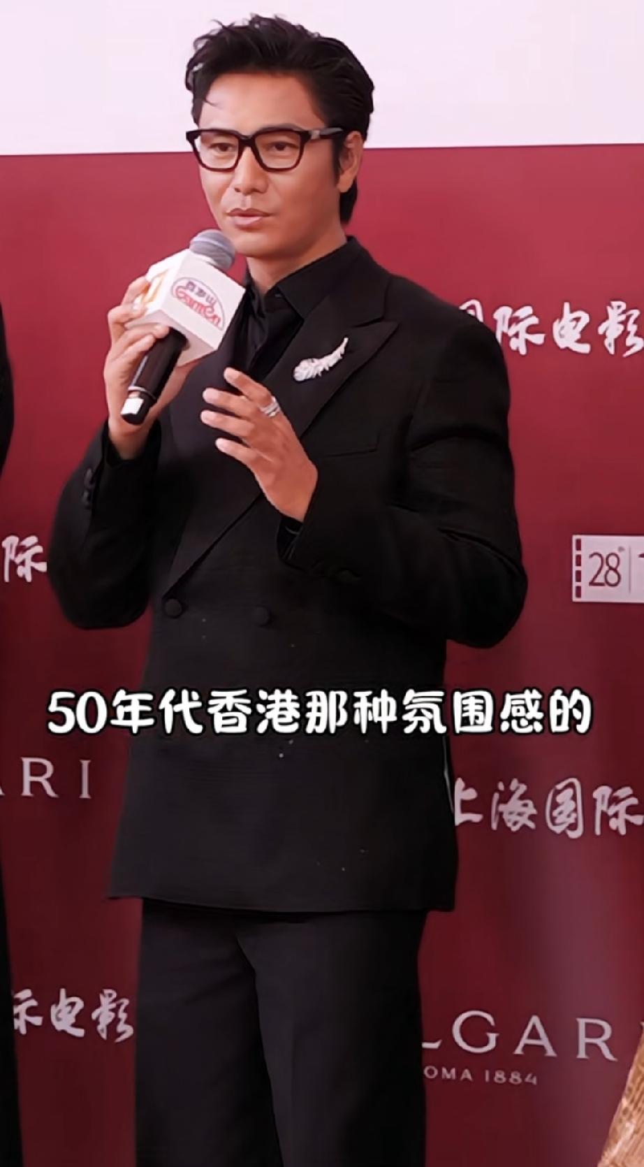 陈坤没有以前自信，是太久没拍戏的关系吗

讲完自己的新电影后还问旁边的人：可以吗