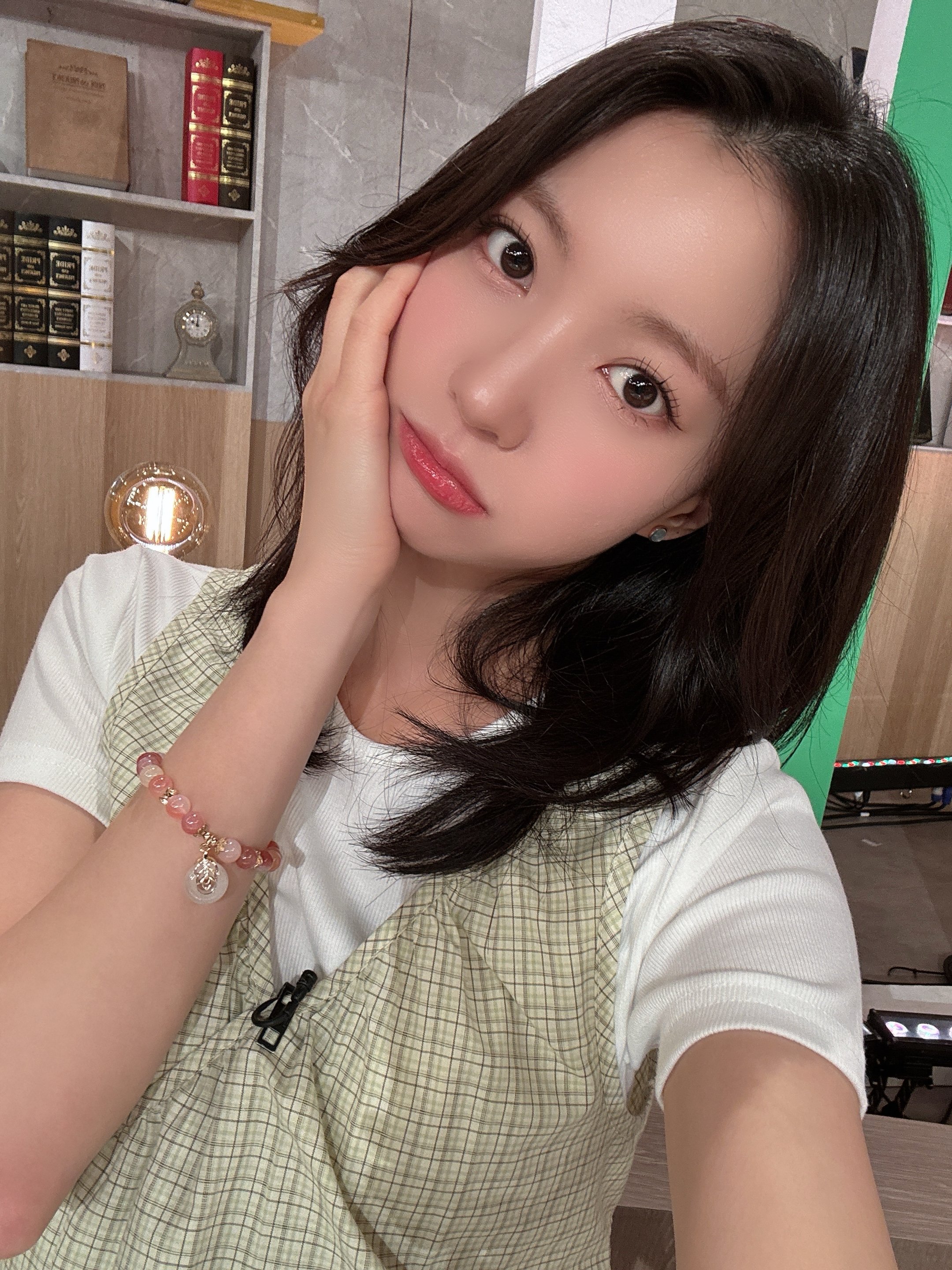 裴有彬🦌裵洧彬260726 OHMYGIRL 更新X洧彬相关「[OHMYAir