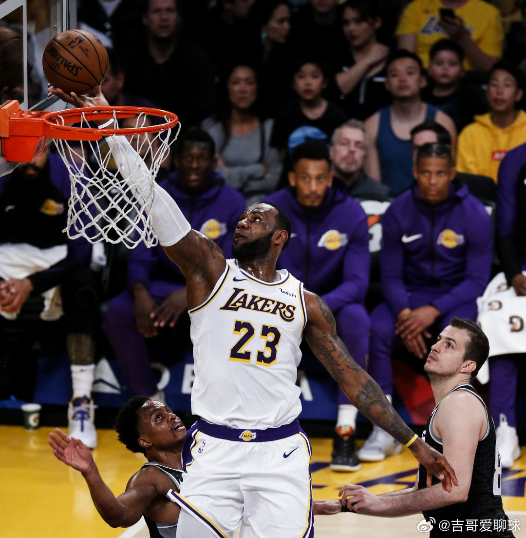 今天北京时间3月2日，NBA常规赛继续进行，洛杉矶湖人队在主场以128-104大