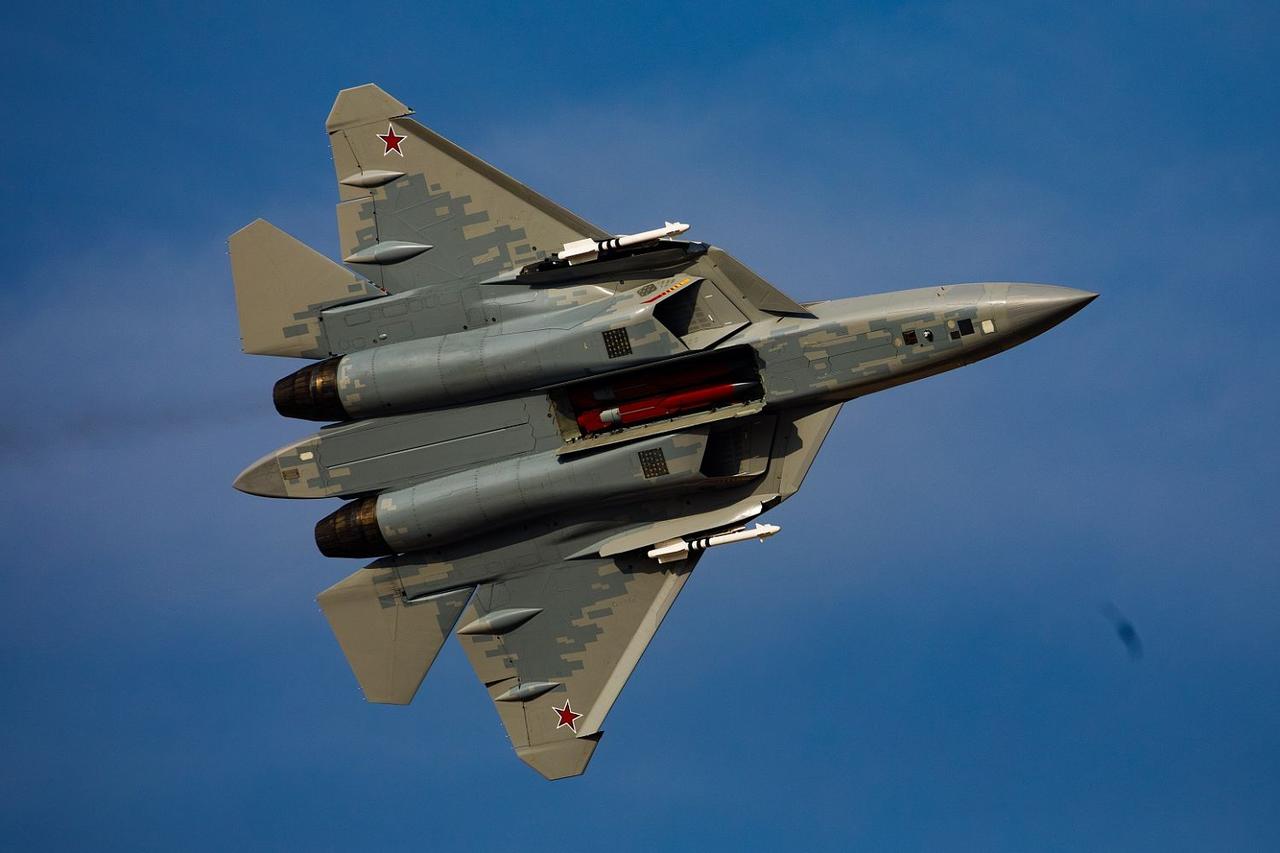俄力捧装备Su-57E的RVV-SDM空空导弹，称优点满满，发起全球营销

俄罗