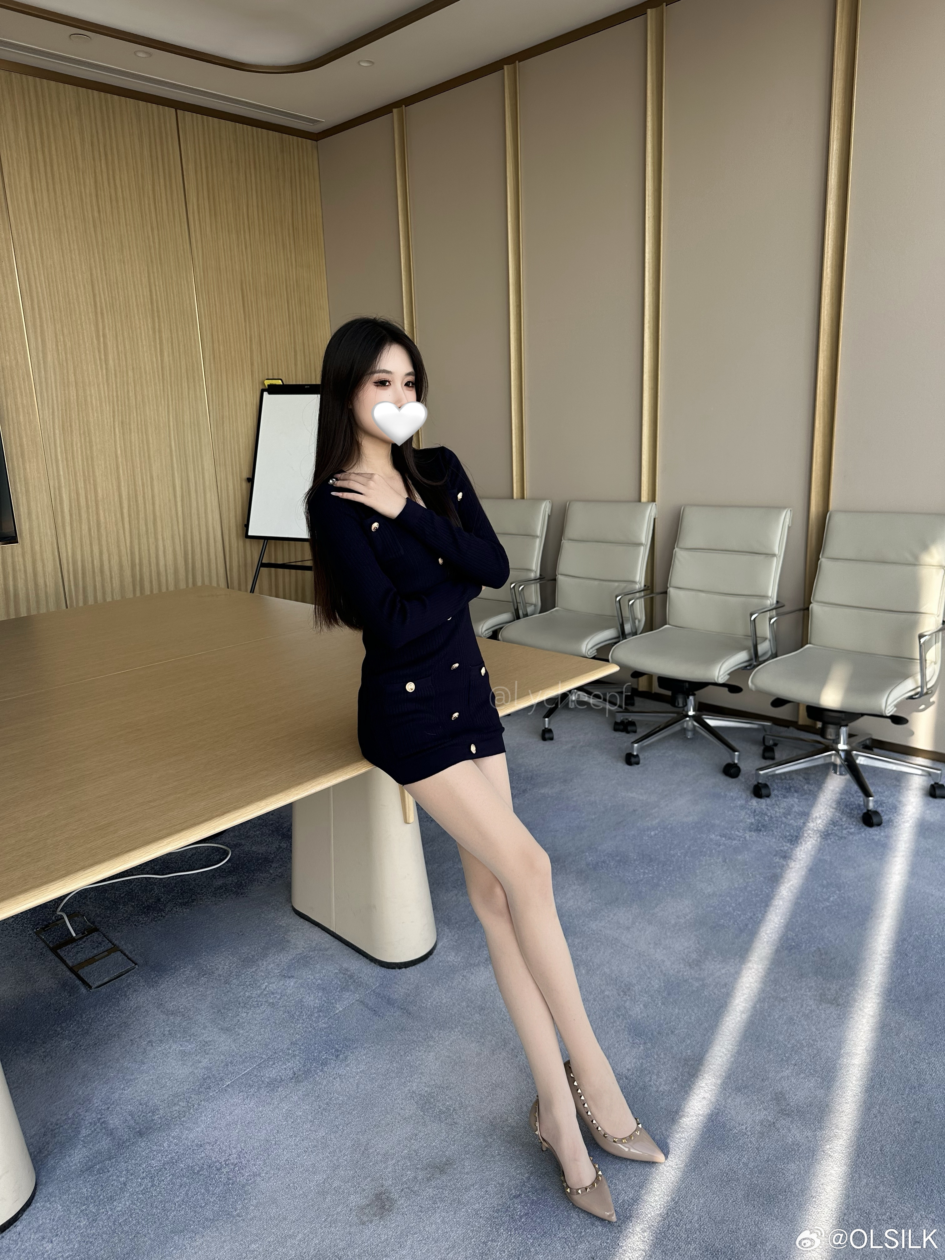 比巴掌先来的是她的香味泡芙lychee今天穿什么olsilkootd